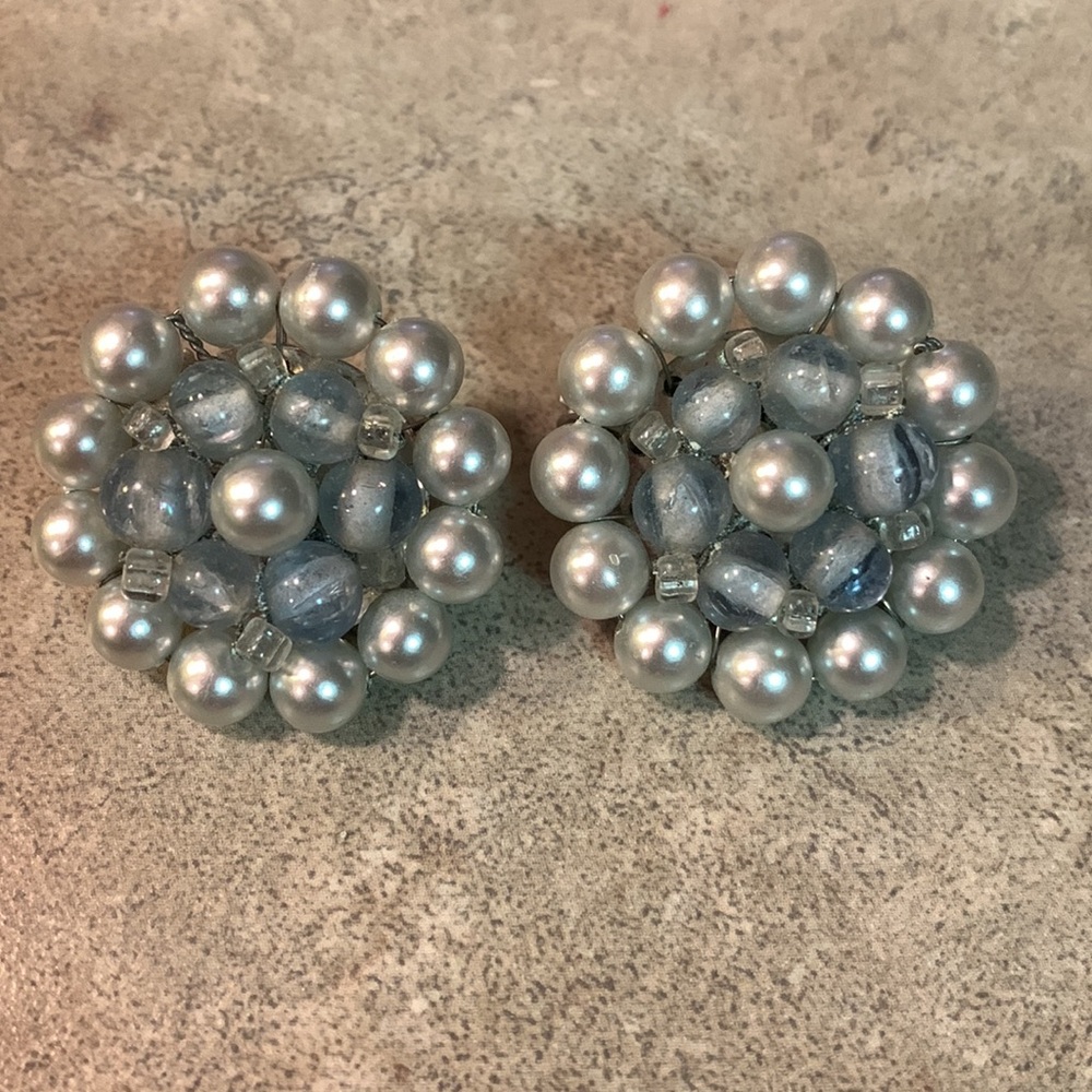 VTG Pearl & Gray Beaded Clip Earrings Japan